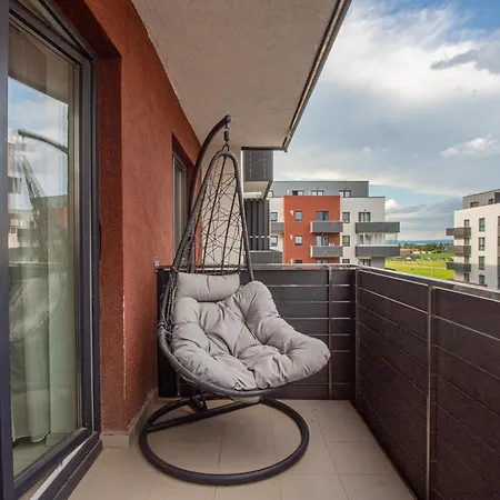 Apartamento Mohost Lube - Modern Retreat With Mountain Views *